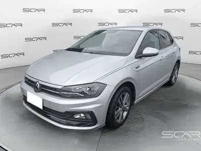Begagnad VW Polo Sportline 80 HK (58 kW) 2021 Silver Halvkombi