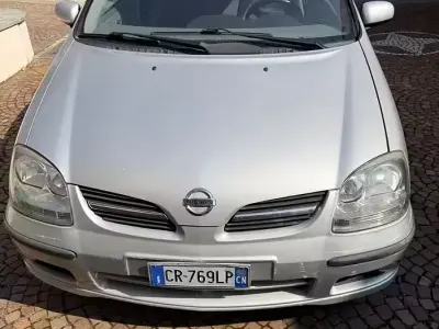 Usata Nissan Almera Tino 136 CV (100 kW) 2005 Monovolume