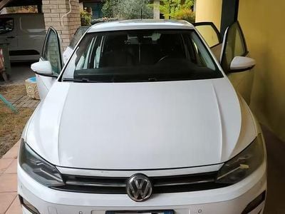 Usata VW Polo Comfortline 80 CV (58 kW) 2019 Bianco Utilitaria