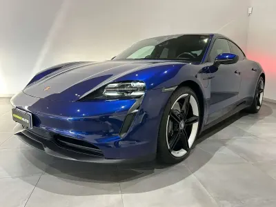 Usata Porsche Taycan 139 kW (190 CV) 2021 Blu Berlina