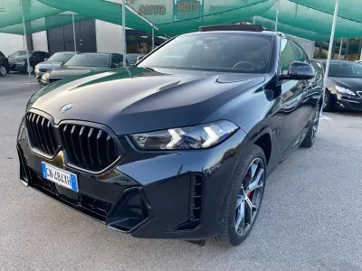 Usata BMW X6 M Sport 298 CV (219 kW) 2023 Blu SUV