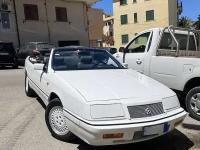 Usata Chrysler Le Baron 136 CV (100 kW) 1992 Bianco Cabrio