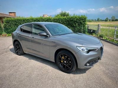 Usata Alfa Romeo Stelvio Veloce 210 CV (154 kW) 2021 Grigio SUV