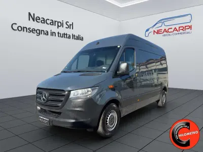 Usata Mercedes E-Sprinter 69 kW (95 CV) 2020 Grigio scuro metallizzato Furgone