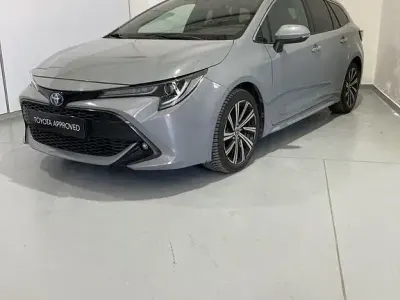 Usata Toyota Corolla Style 122 CV (89 kW) 2022 Grigio Station wagon
