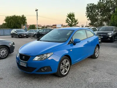 Usata Seat Ibiza Reference 69 CV (50 kW) 2010 Blu Coupé