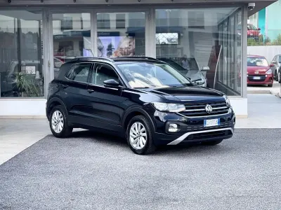 Usata VW T-Cross 95 CV (69 kW) 2022 Nero SUV