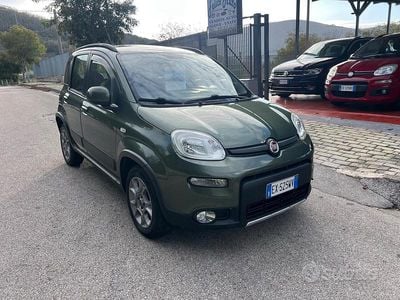 Usata Fiat Panda Trekking 80 CV (58 kW) 2014 Verde Berlina