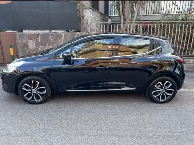 Usata Renault Clio IV 90 CV (66 kW) 2019 Nero Berlina