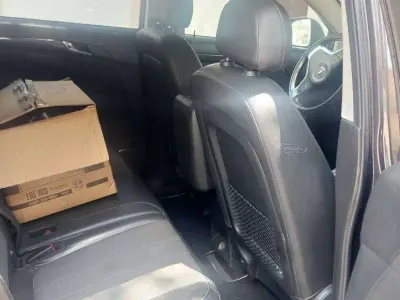 Usata Opel Antara Cosmo 163 CV (119 kW) 2013 Grigio SUV