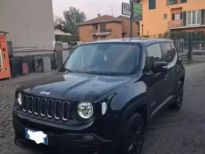 Usata Jeep Renegade Longitude 110 CV (80 kW) 2018 Nero SUV