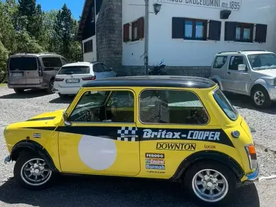 Usata Mini Cooper 61 CV (44 kW) 1992 Utilitaria