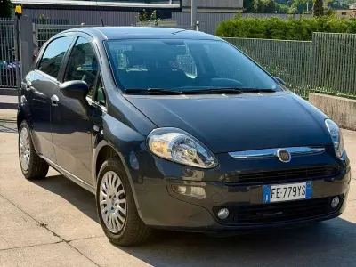 Second-hand Fiat Punto Street 69 CP (50 kW) 2016 Gri Hatchback