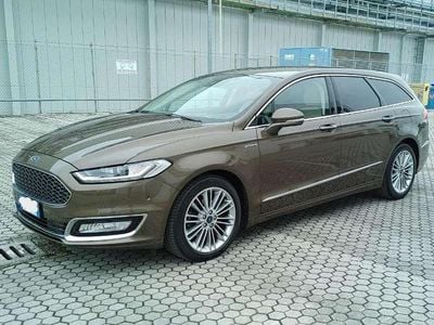 Usata Ford Mondeo Vignale 179 CV (131 kW) 2016 Marrone Station wagon