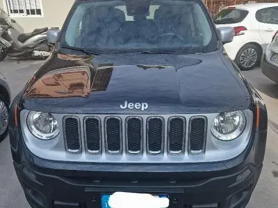 Usata Jeep Renegade Limited 120 CV (88 kW) 2015 Nero SUV