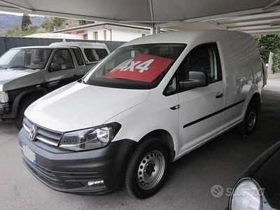 Usata VW Caddy 122 CV (89 kW) 2019 Bianco Monovolume