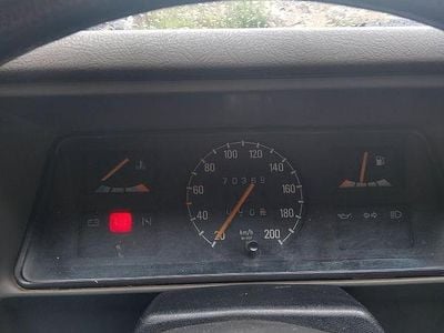 Usata Opel Corsa 45 CV (33 kW) 1986 Berlina