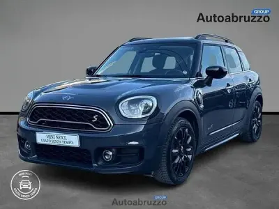 Usata Mini Cooper Countryman Hype 224 CV (164 kW) 2019 Grigio SUV