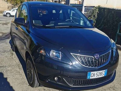 usata Lancia Ypsilon 2022 hybrid gold