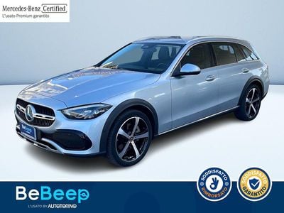 Usata Mercedes 220 Premium 200 CV (147 kW) 2022 Argento metallizzato Station wagon