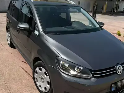 Usata VW Touran Comfortline 105 CV (77 kW) 2013 Grigio Monovolume