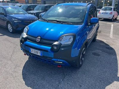 Usata Fiat Panda Cross Cross 69 CV (50 kW) 2024 Blu Utilitaria