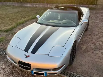 Usata Corvette C5 344 CV (253 kW) 2001 Grigio Cabrio