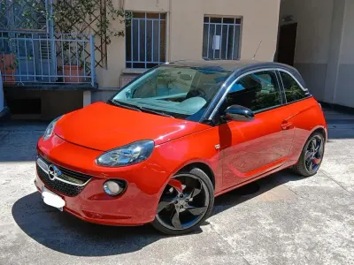 Usata Opel Adam 69 CV (50 kW) 2013 Utilitaria
