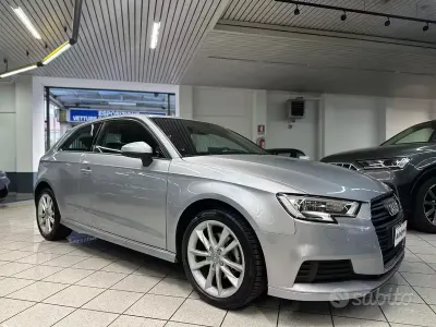 Usata Audi A3 Sport 150 CV (110 kW) 2017 Grigio Utilitaria
