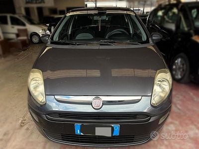 Usata Fiat Punto Evo S 95 CV (69 kW) 2011 Grigio Utilitaria