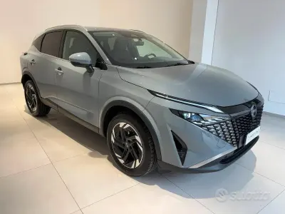 Usata Nissan Qashqai N-Connecta 158 CV (116 kW) 2025 Grigio SUV
