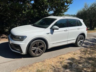 Używany VW Tiguan Sportline 131 KM (96 kW) 2019 Biały SUV