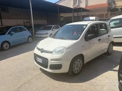 Gebraucht Fiat Panda Lounge 69 PS (50 kW) 2012 Grau Kleinwagen