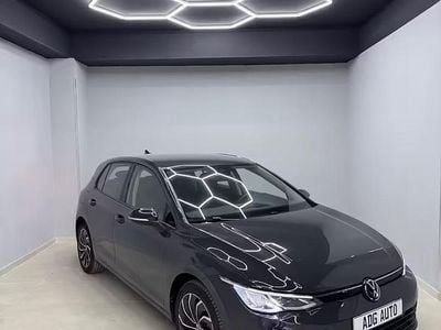 Usata VW Golf VII Life 116 CV (85 kW) 2021 Grigio Utilitaria