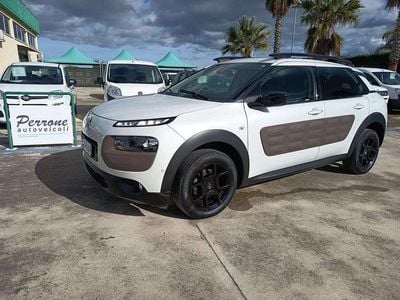 Usata Citroën C4 Cactus Shine 99 CV (72 kW) 2016 Grigio Utilitaria