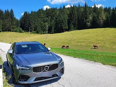 Usata Volvo V90 R-Design 150 CV (110 kW) 2019 Grigio Station wagon