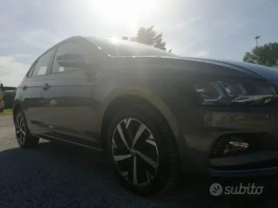 Usata VW Polo Highline 95 CV (69 kW) 2020 Grigio Utilitaria