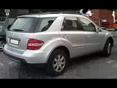 Usata Mercedes ML320 224 CV (164 kW) 2009 Grigio SUV