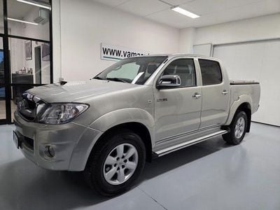 Begagnad Toyota HiLux 171 HK (125 kW) 2009 Silver Pickup