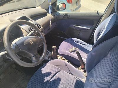 Usata Peugeot 206 2004 Grigio Utilitaria