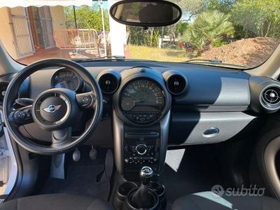 Usata Mini One Countryman 98 CV (72 kW) 2014 Bianco SUV