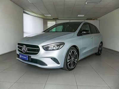Usata Mercedes B180 116 CV (85 kW) 2019 Grigio Monovolume
