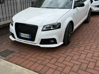 Usata Audi A3 Cabriolet Ambition 105 CV (77 kW) 2011 Cabrio