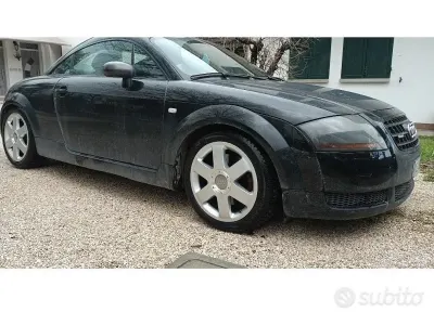 Usata Audi TT S-Line 225 CV (165 kW) 2000 Nero Coupé