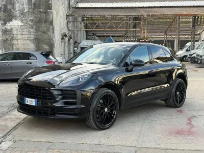 Usata Porsche Macan 245 CV (180 kW) 2020 Nero SUV