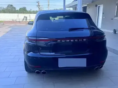 Usata Porsche Macan 245 CV (180 kW) 2019 Bluazzurro SUV