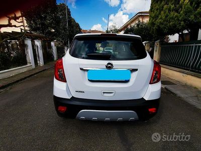Usata Opel Mokka 115 CV (84 kW) 2014 Bianco SUV