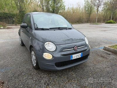 Begagnad Fiat 500 70 HK (51 kW) 2022 Grå Halvkombi