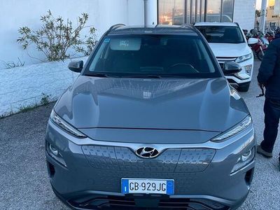 Usata Hyundai Kona 100 kW (136 CV) 2020 Grigio SUV