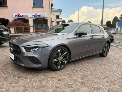 Usata Mercedes A180 Advanced Plus 136 CV (100 kW) 2023 Argento Berlina